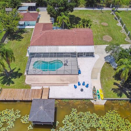 Lake House Westchase Area. Heated Pool Waterfront! Тампа Экстерьер фото