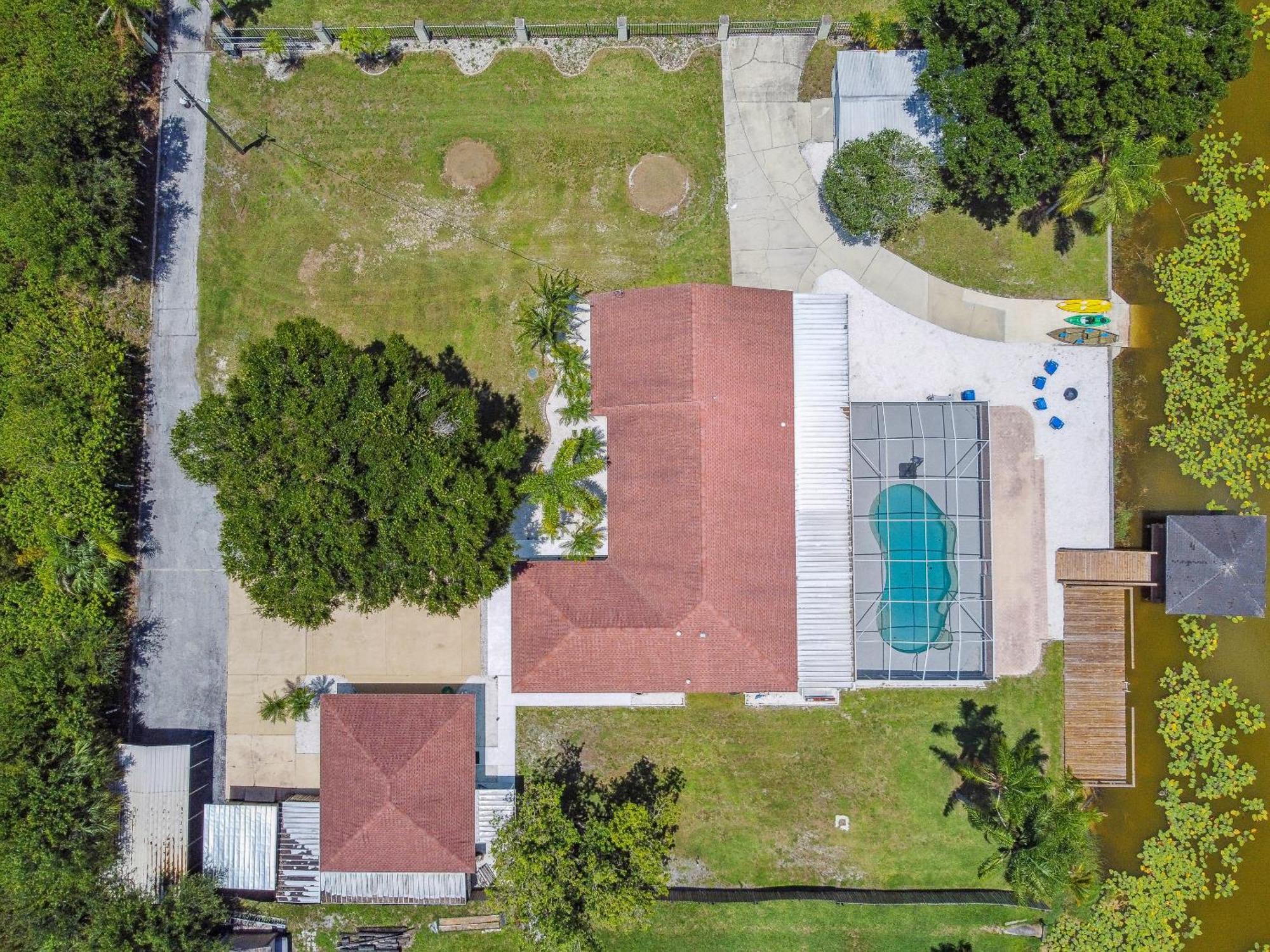 Lake House Westchase Area. Heated Pool Waterfront! Тампа Экстерьер фото